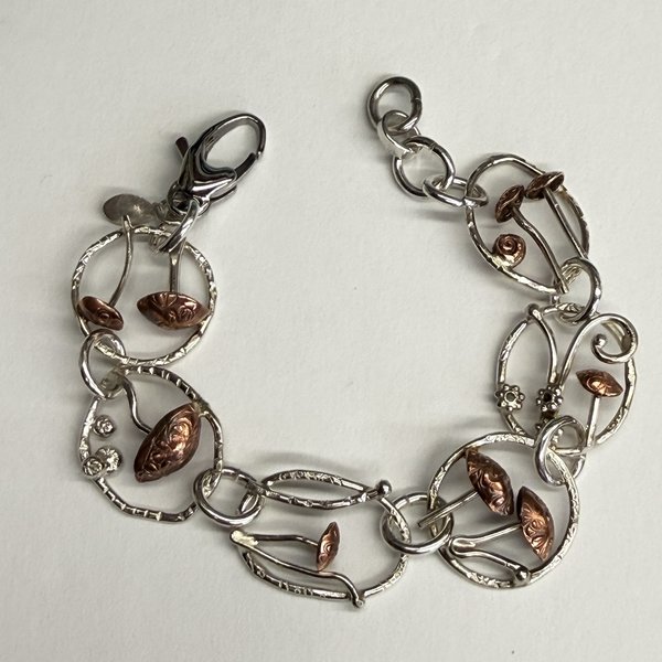 Mixed metal, sterling & copper, mushroom link bracelet, photo 1. 