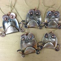 spoon frog ornament variations