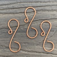 Mid-size simple ornament hook, copper.