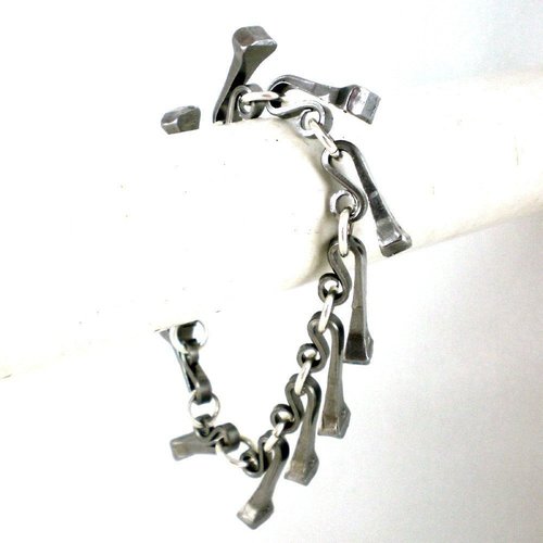 horseshoe nail equestrian link bracelet