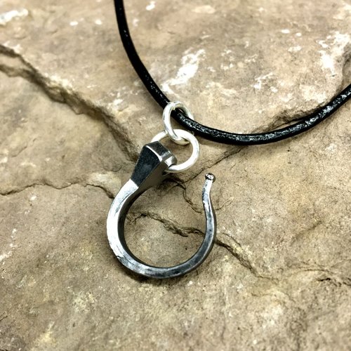 lucky horseshoe, horseshoe nail necklace pendant