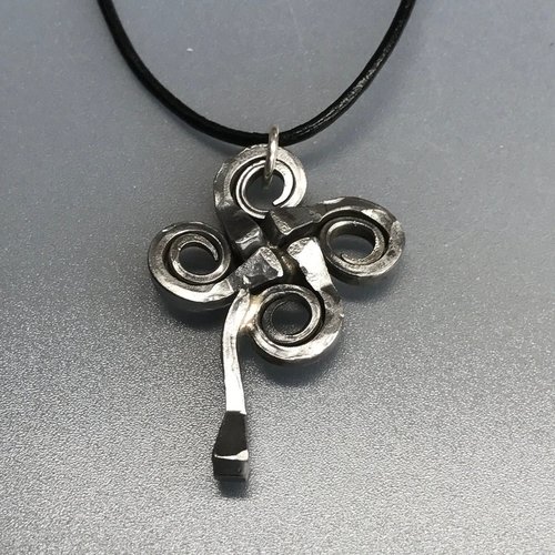 horseshoe nail shamrock clover necklace