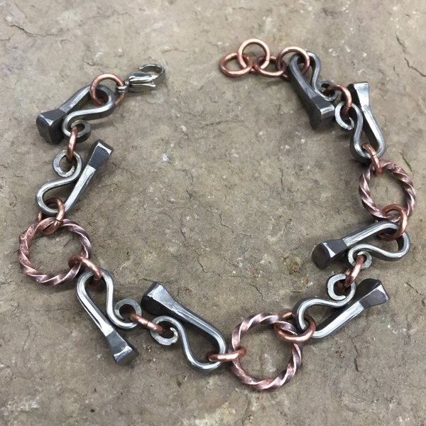 horseshoe nail copper circle links bracelet