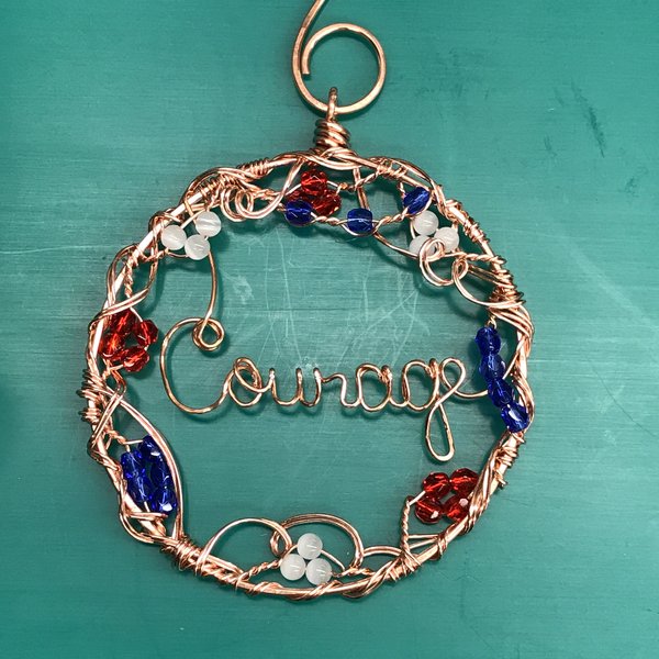 Copper courage wire written circle ornament, red, white, blue